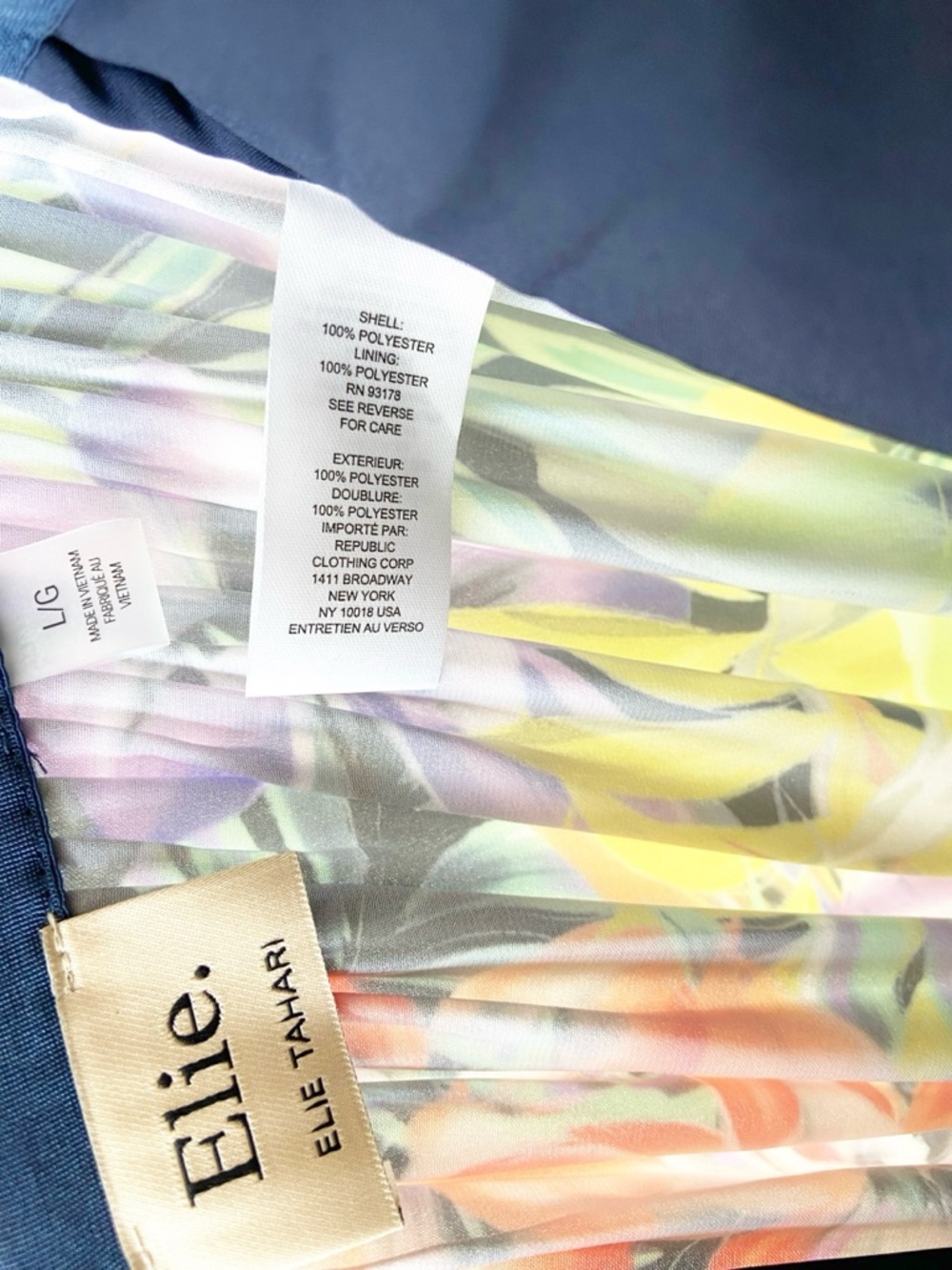Elie Tahari Tropical Tiered Maxi Skirt Size L - Picture 6 of 7